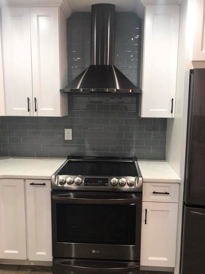 after kitchen-renovation - stove & hood