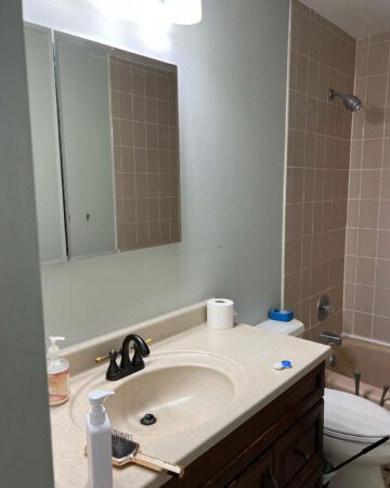 Hauppauge bathroom renovation before shot